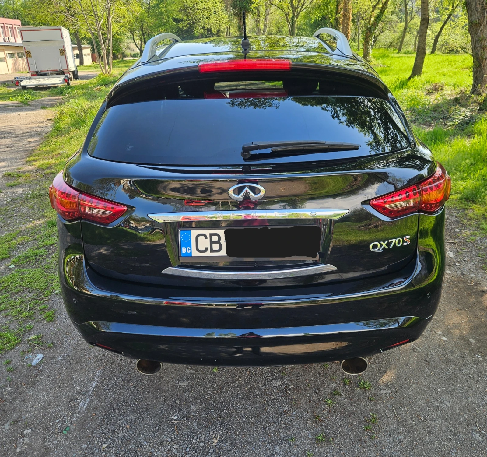 Infiniti QX70 3, 7 AWD - Швейцария - изображение 6