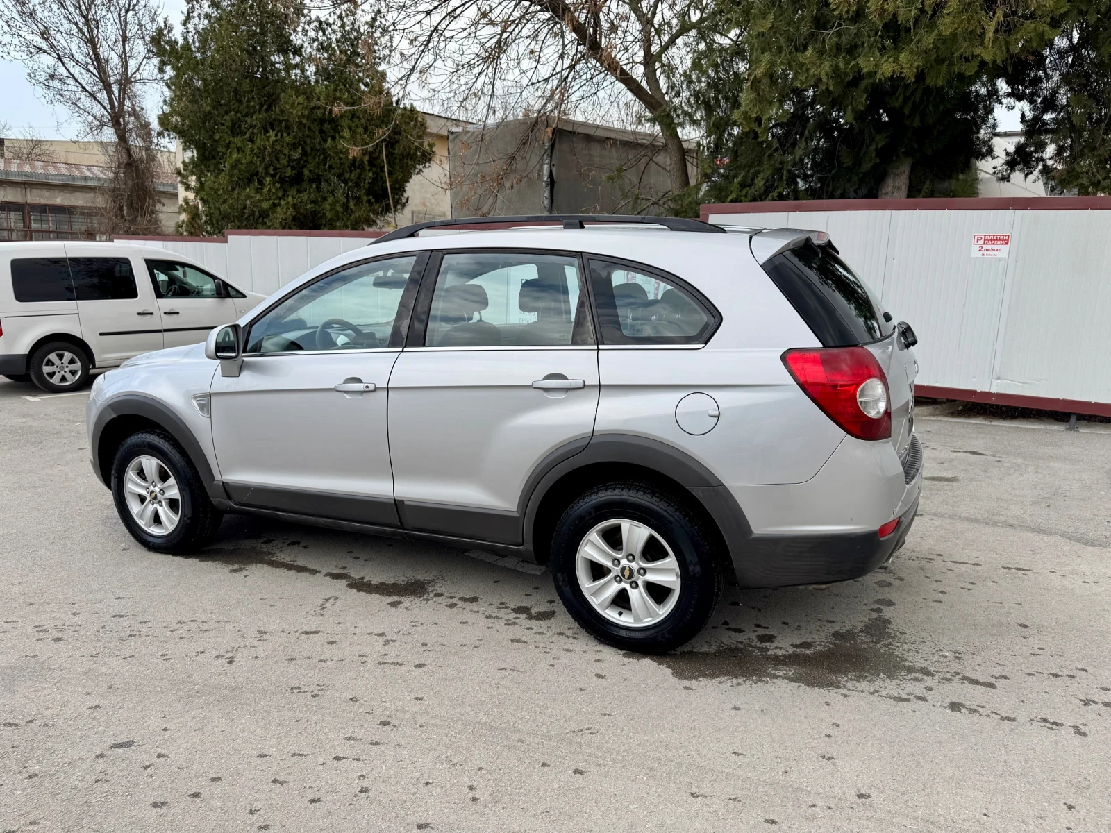 Chevrolet Captiva 2.4 Газов инжекцион - изображение 9