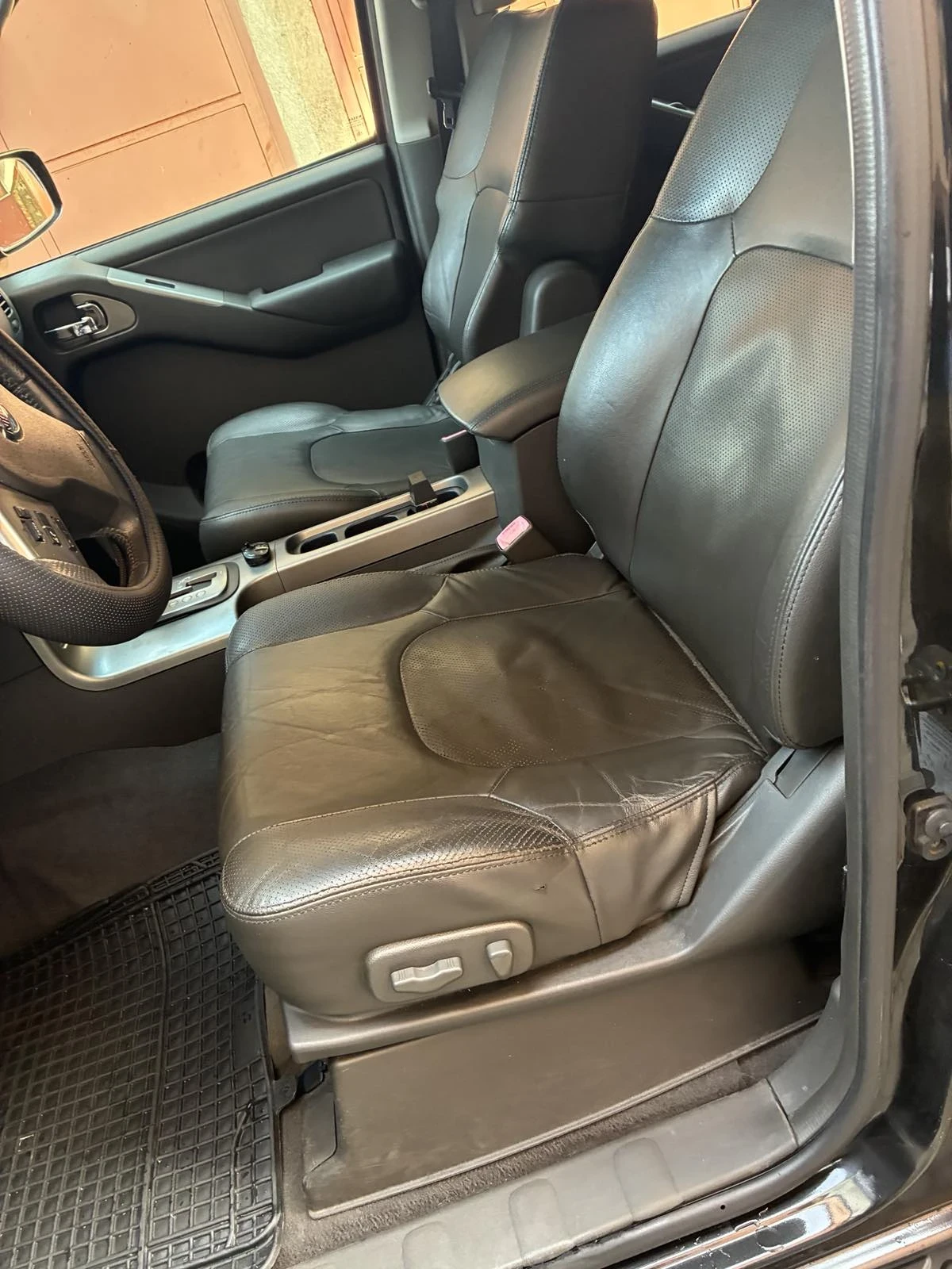 Nissan Pathfinder  - изображение 5