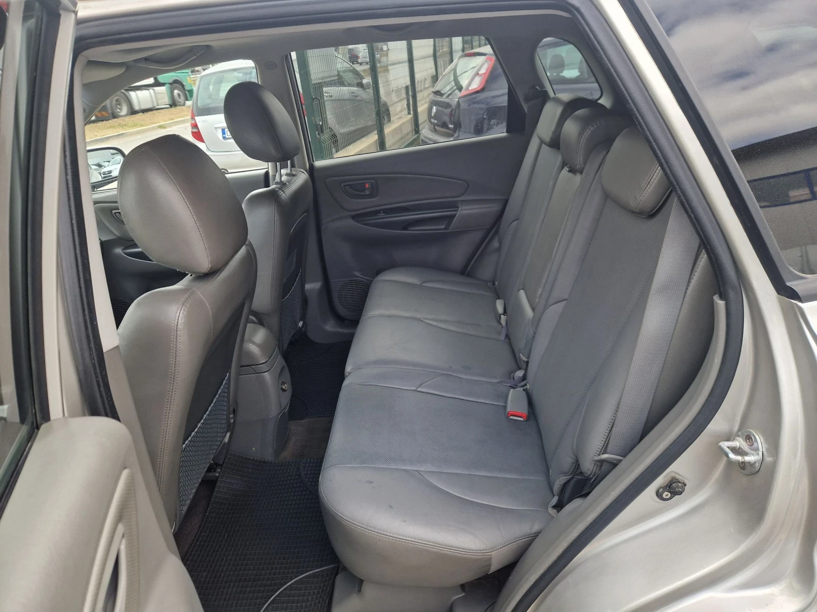 Hyundai Tucson 2.0CRDI 140HP.4X4 ITALIA | Mobile.bg   14