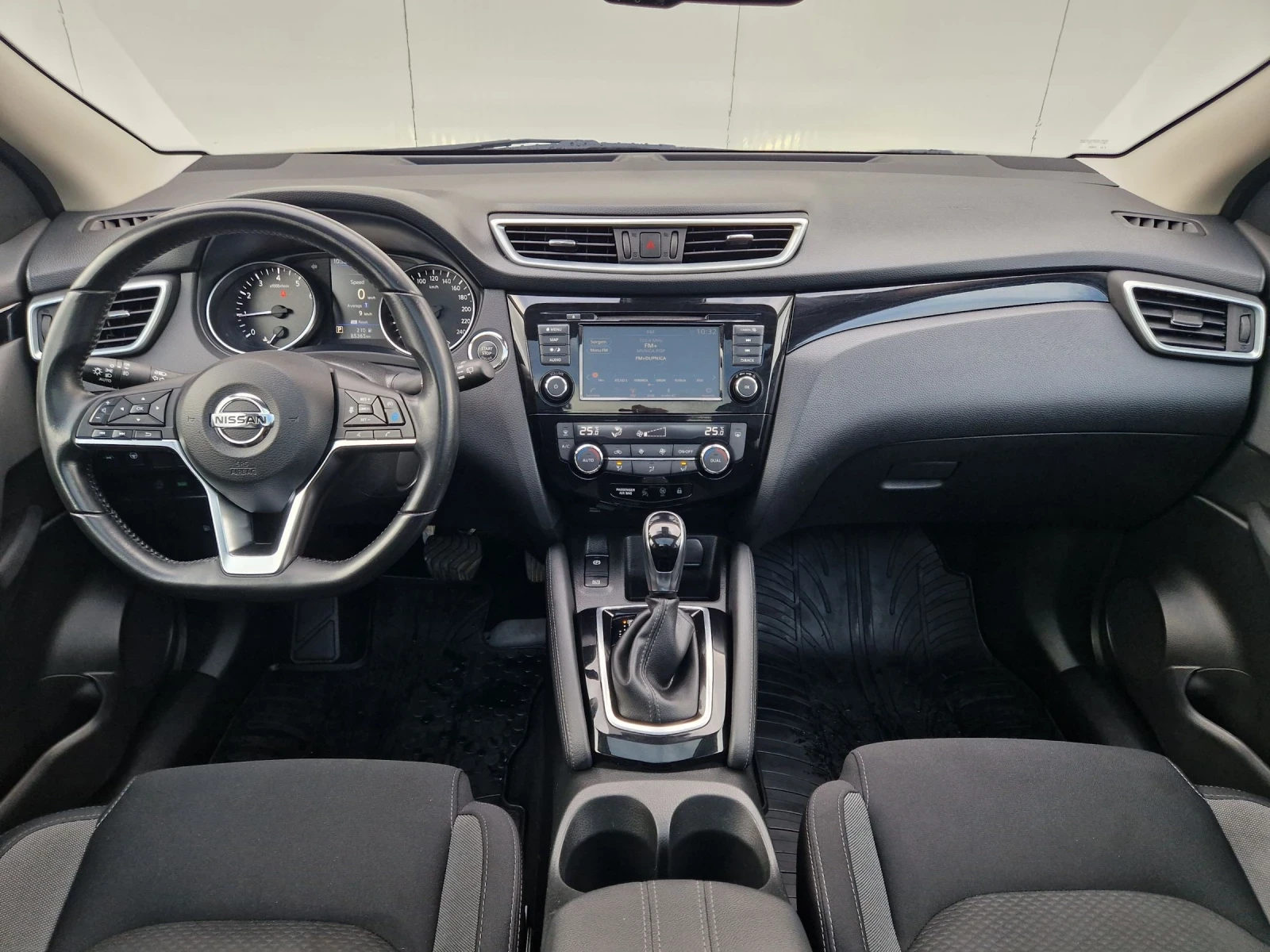 Nissan Qashqai 1.3i Turbo Avtomatik 85000km NEW - изображение 10