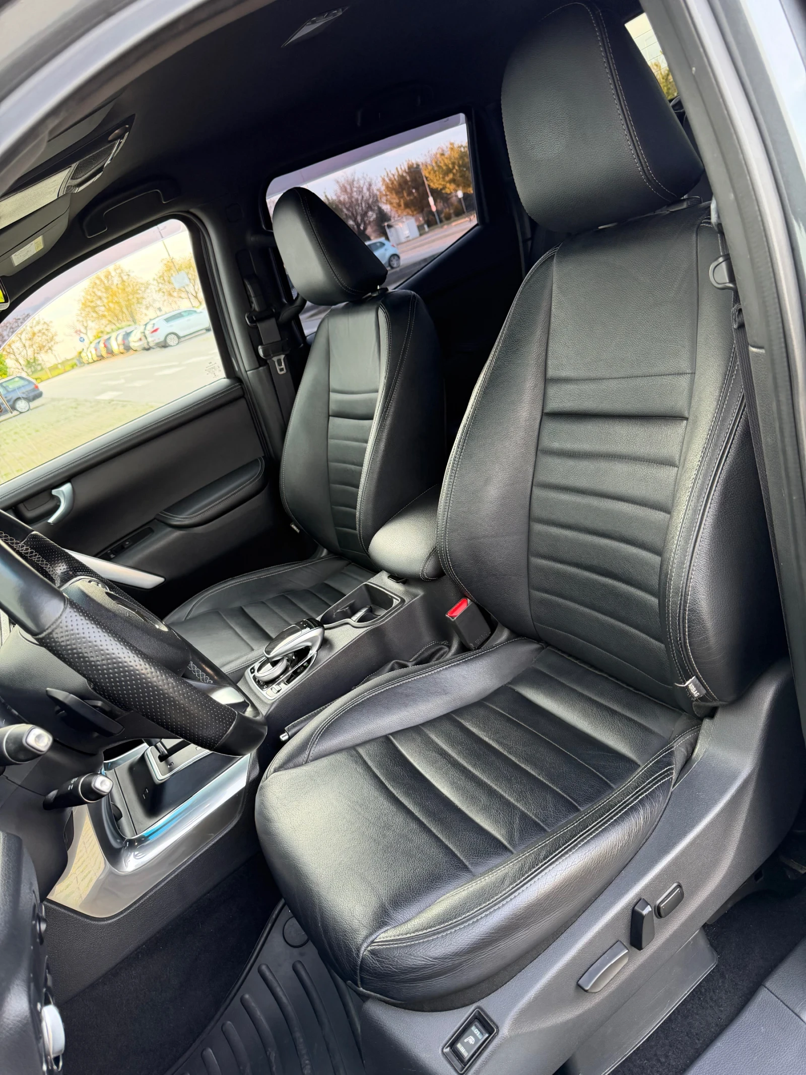 Mercedes-Benz X-Klasse 350d, Edition 15/250, снимка 12 - Автомобили и джипове - 53284324