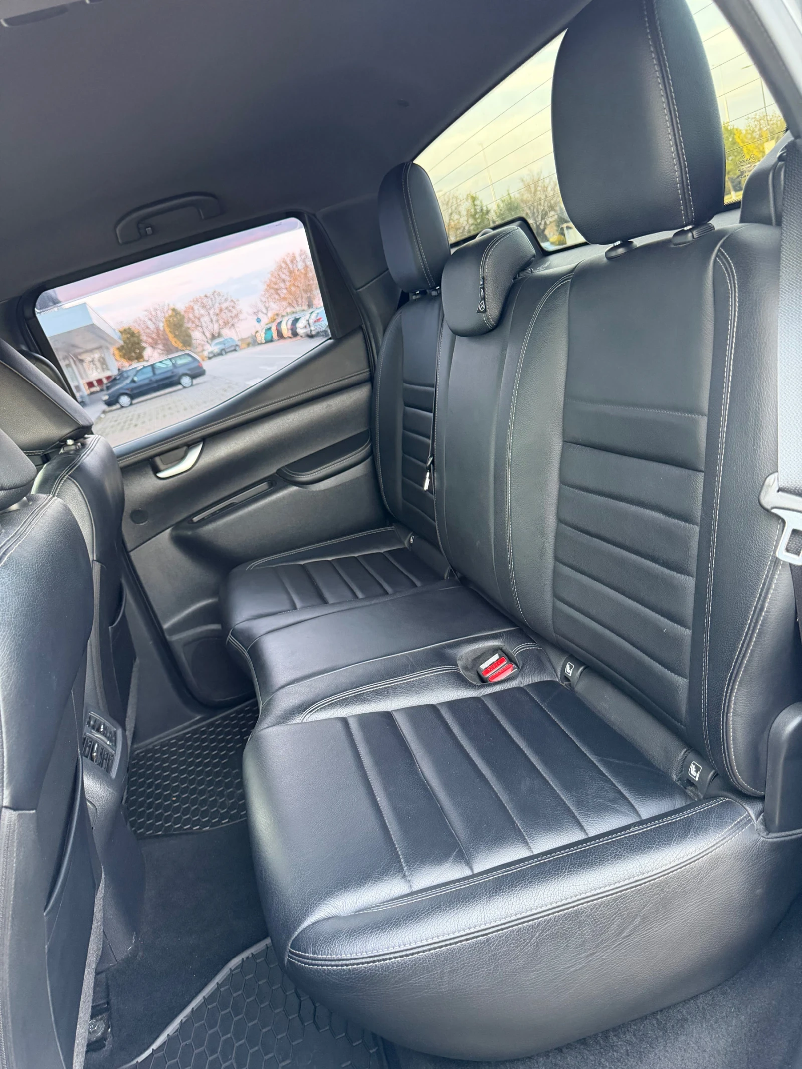 Mercedes-Benz X-Klasse 350d, Edition 15/250, снимка 14 - Автомобили и джипове - 53284324