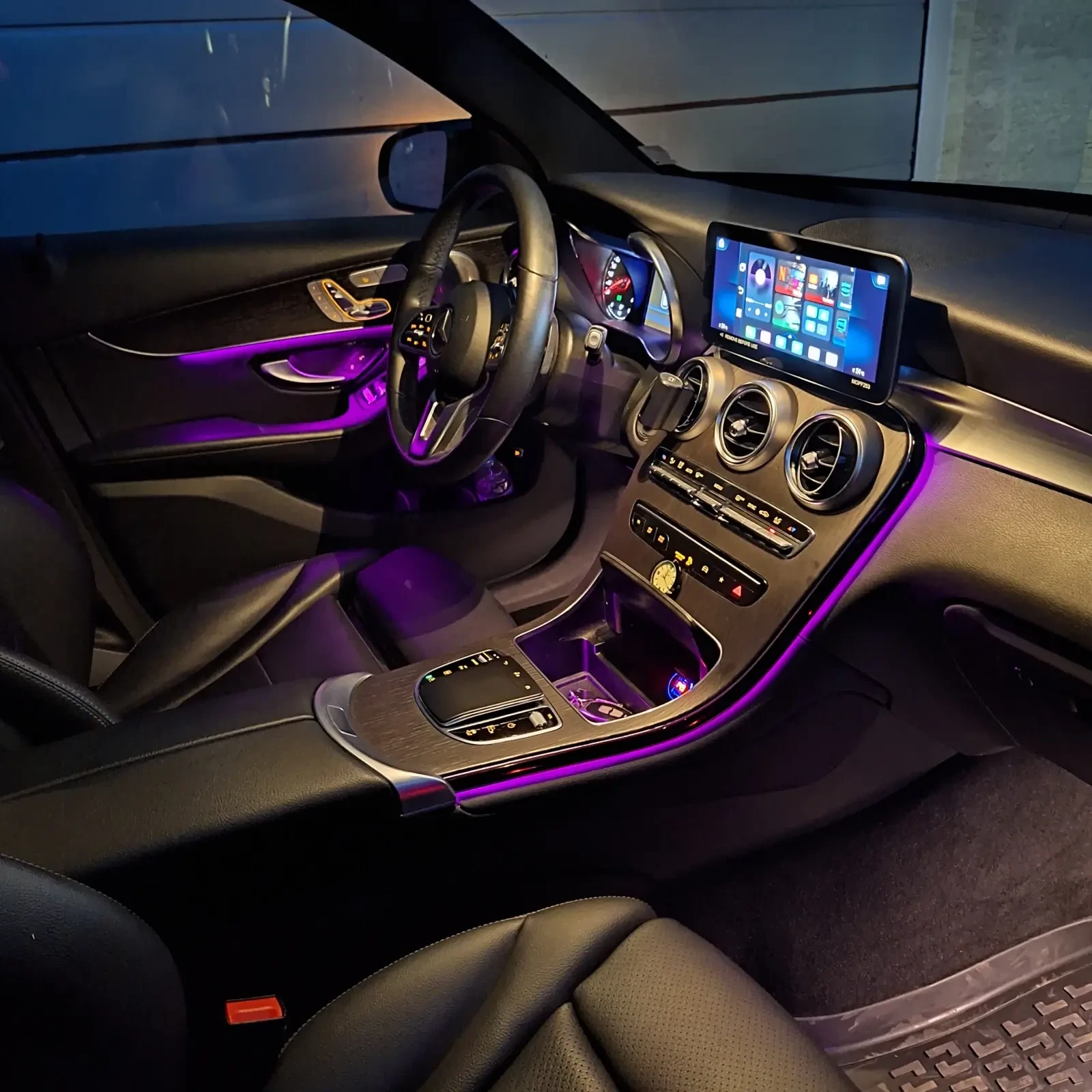 Mercedes-Benz GLC 300 GLC 300, снимка 16 - Автомобили и джипове - 54791010