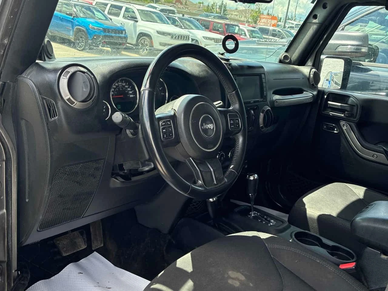Jeep Wrangler * Sport * АВТОКРЕДИТ БЕЗ ПЪРВОНАЧАЛНА ВНОСКА* , снимка 5 - Автомобили и джипове - 55140571