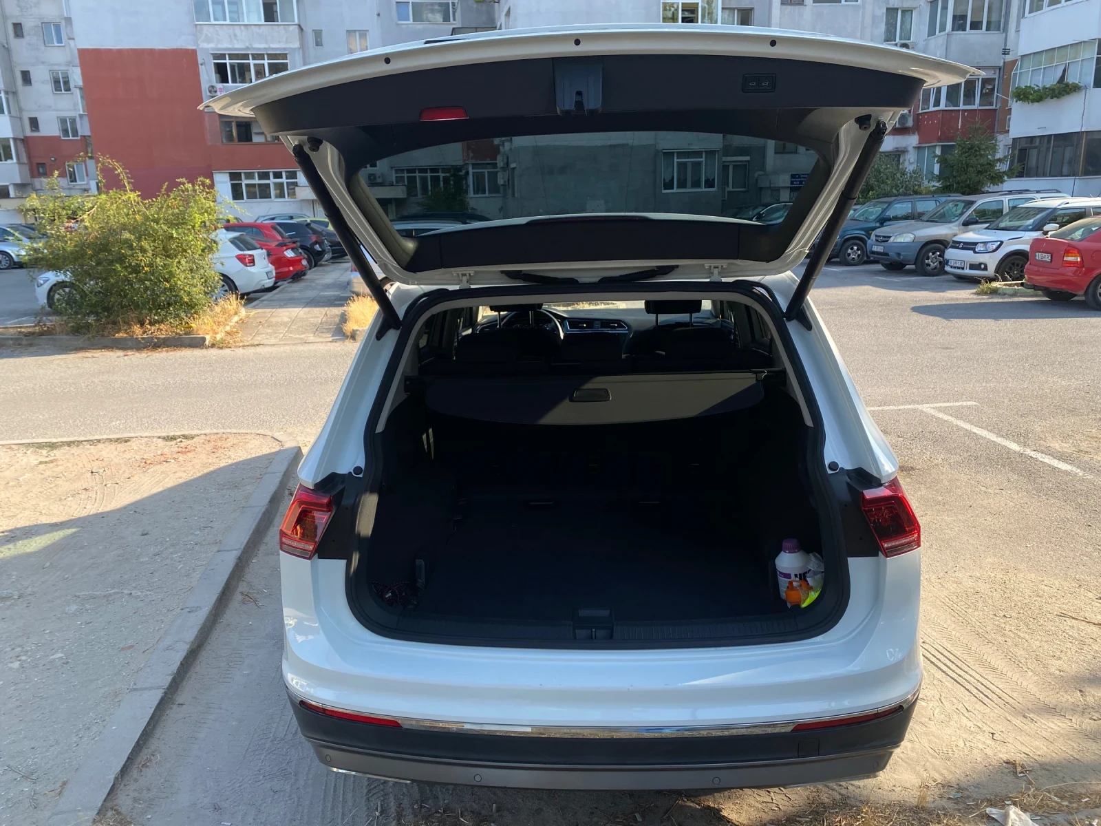 VW Tiguan Allspace 2.0 tdi, снимка 17 - Автомобили и джипове - 55155526