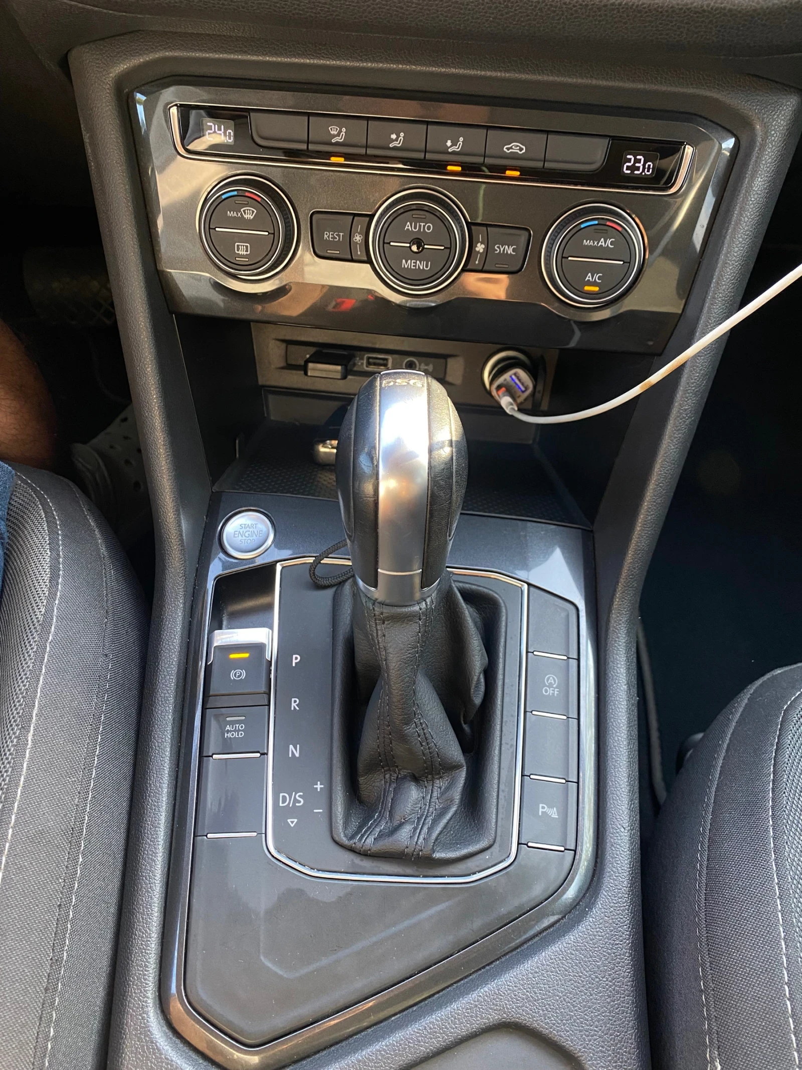 VW Tiguan Allspace 2.0 tdi, снимка 15 - Автомобили и джипове - 55155526