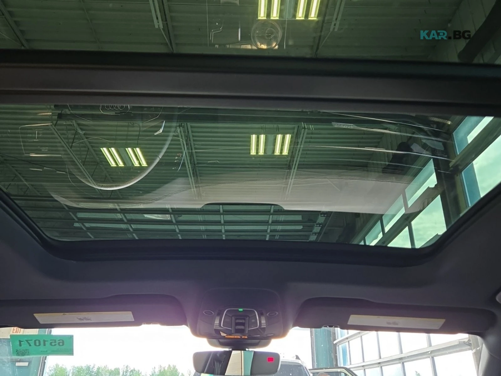 Audi RSQ8 * AвтоКредит * (ЦЕНА ДО БГ), снимка 16 - Автомобили и джипове - 55191187