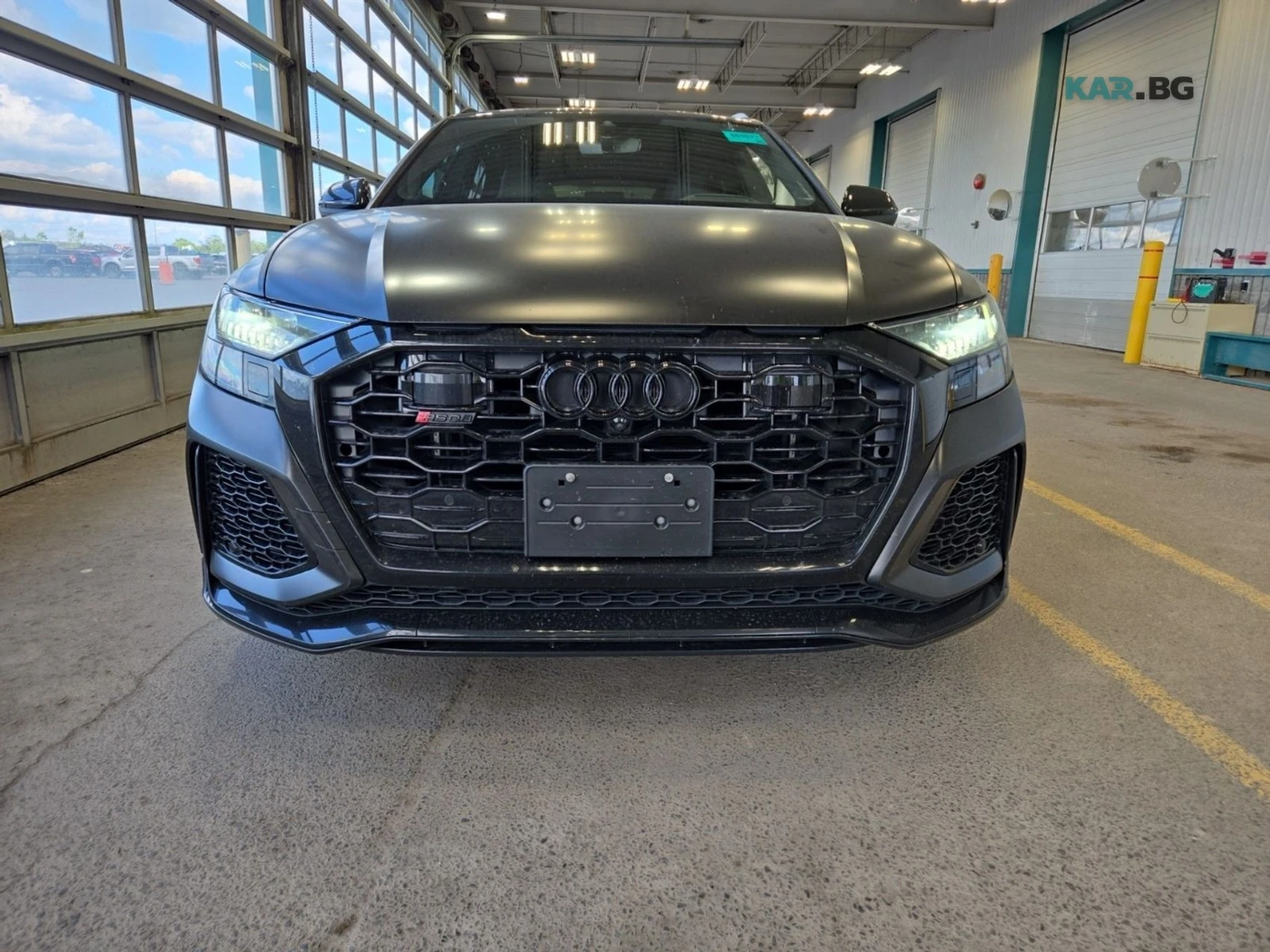 Audi RSQ8 * AвтоКредит * (ЦЕНА ДО БГ), снимка 3 - Автомобили и джипове - 55191187