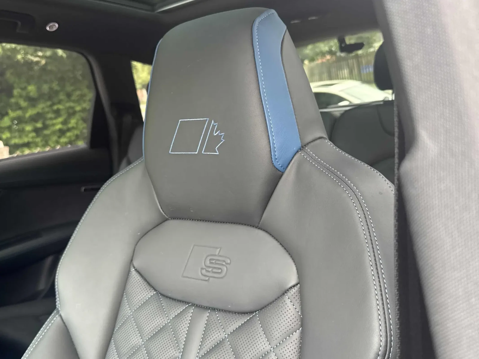 Audi SQ7 4.0 TFSI quattro, ПРОГНОЗНА ЦЕНА до БГ, снимка 15 - Автомобили и джипове - 55612885