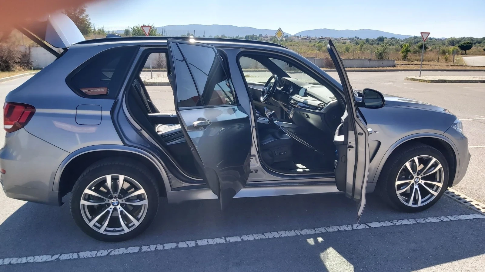 BMW X5 Xdrive 40d, panorama, heating&ventilation, снимка 17 - Автомобили и джипове - 55770829