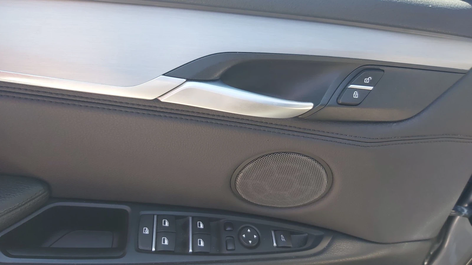 BMW X5 Xdrive 40d, panorama, heating&ventilation, снимка 5 - Автомобили и джипове - 55770829
