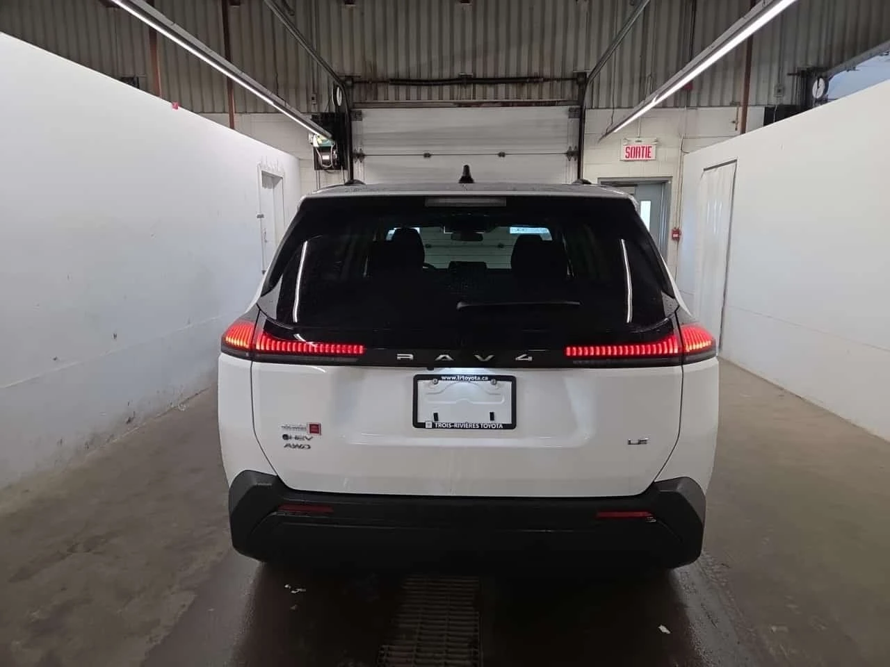 Toyota Rav4 * LE * CARFAX * ��� ������������ ������ | Mobile.bg � ����������� 16
