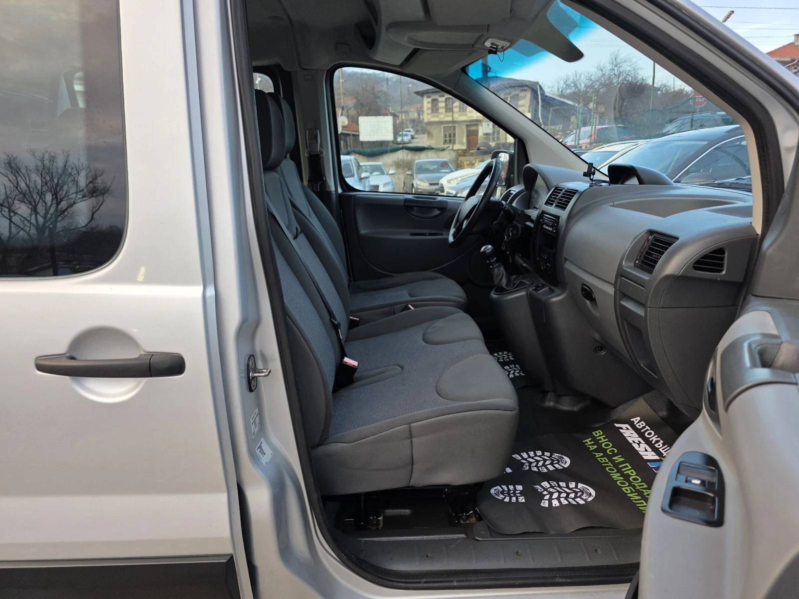 Peugeot Expert 2.0 HDI 120 �.�. 6 ����� / �������� | Mobile.bg � ����������� 12