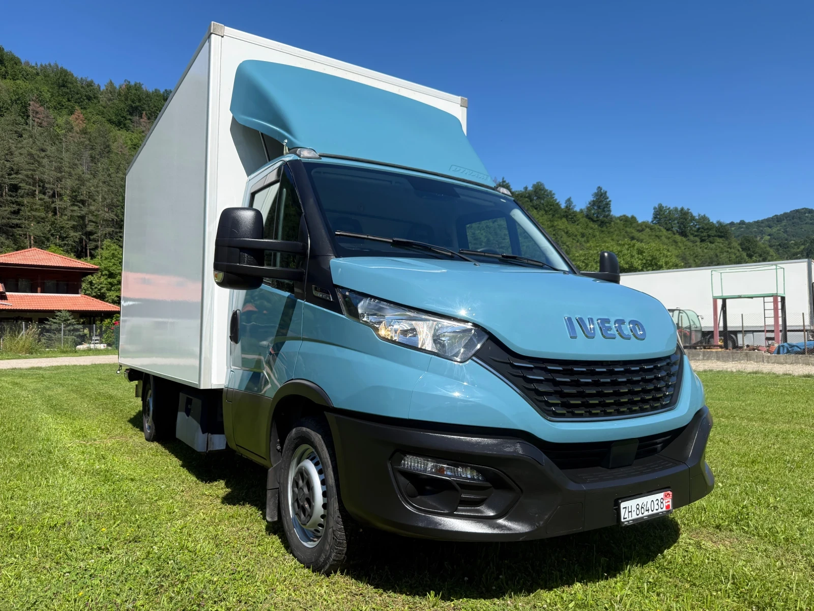 Iveco 35S18 35S18 HI-MATIK БОРД КЛИМА 4.10М МЕЖДУОСИЕ , снимка 3 - Бусове и автобуси - 54903741