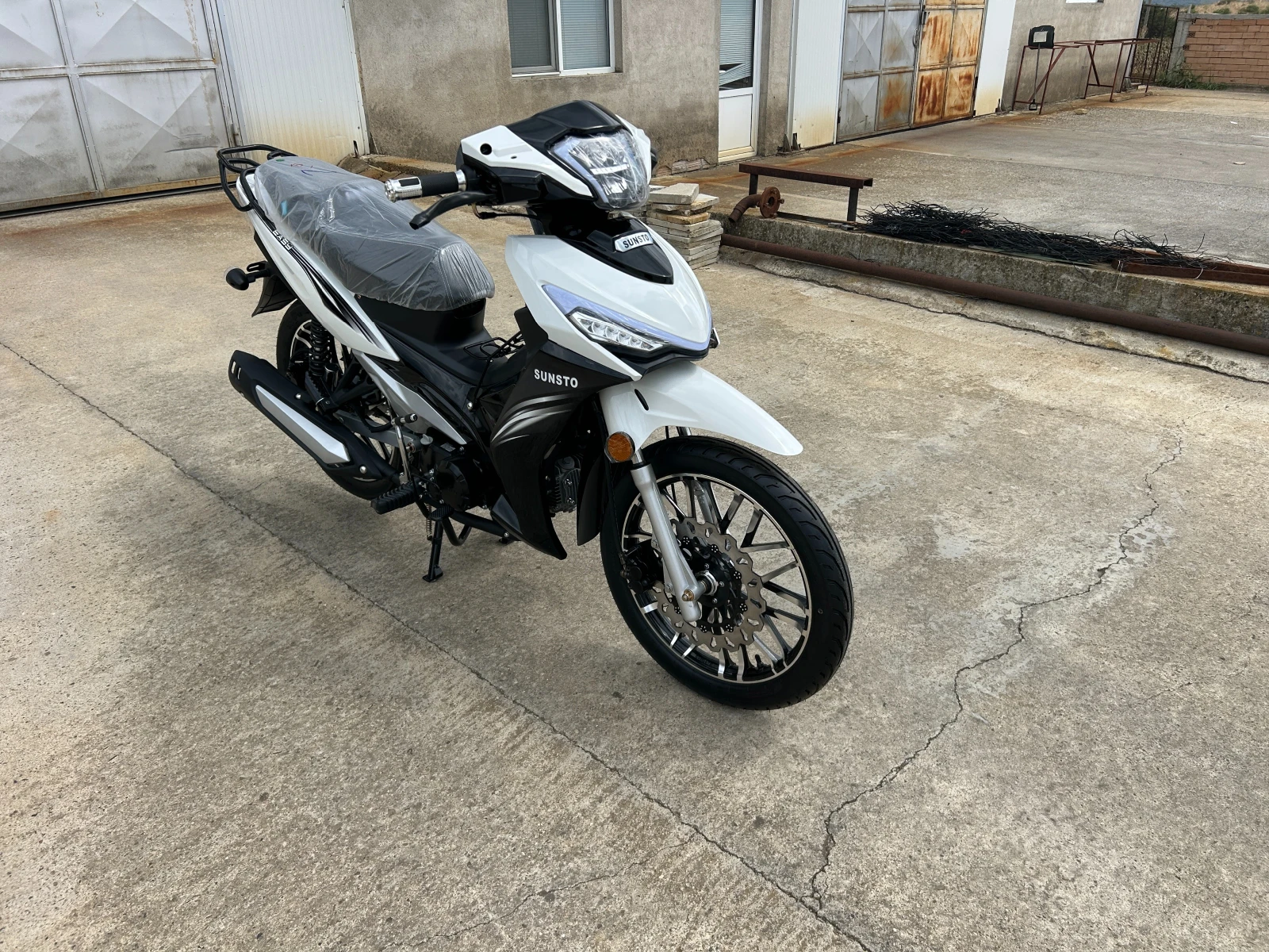 Lifan Elite 49 куб., снимка 2 - Мотоциклети и мототехника - 54063458