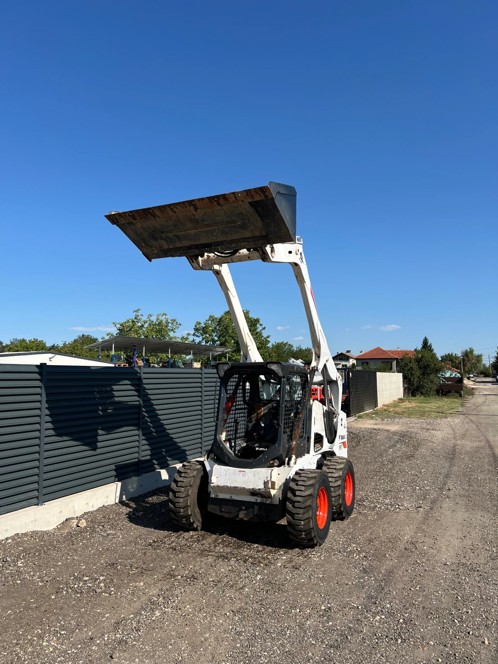 Мини челни товарачи Bobcat S740, снимка 12 - Индустриална техника - 55974011