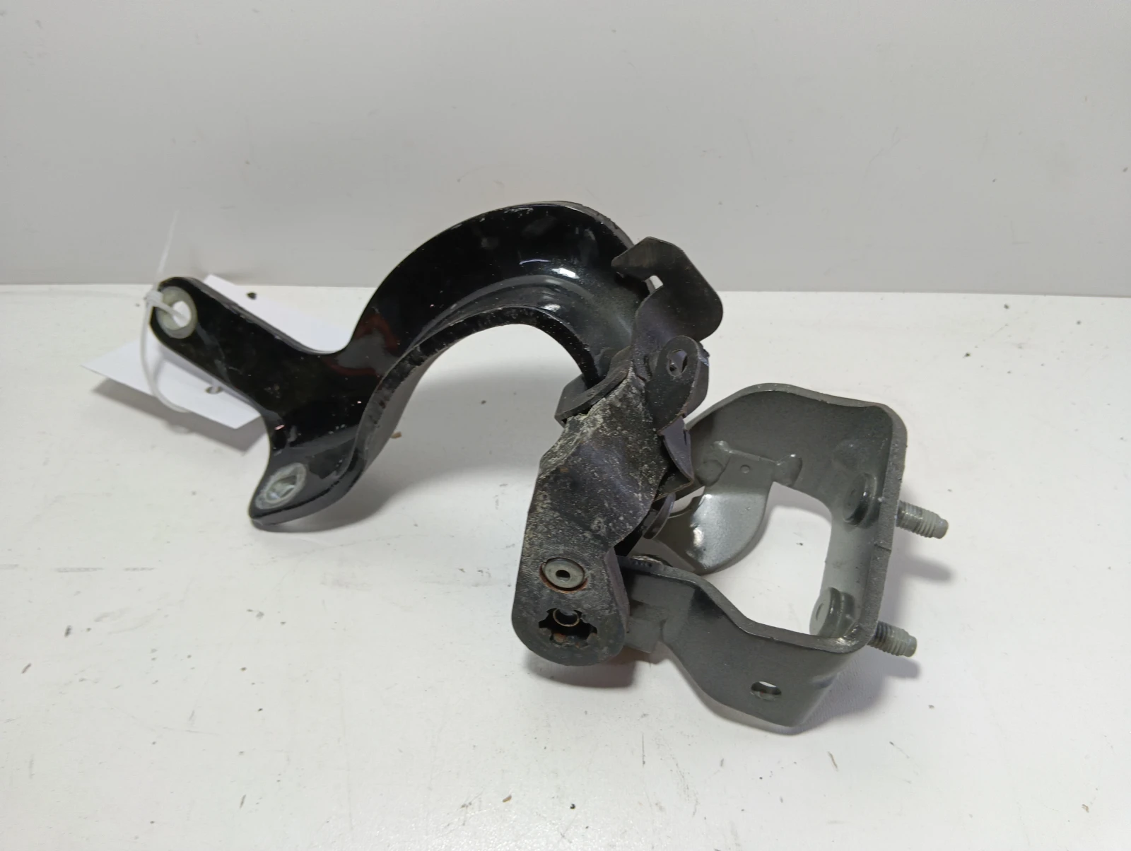 панта заден капак дясна 4L0827300B Audi Q7