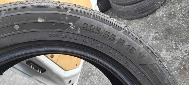 Гуми Всесезонни 225/55R18, снимка 8 - Гуми и джанти - 31352025