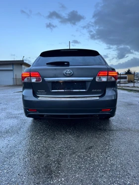 Toyota Avensis 2.2, снимка 6