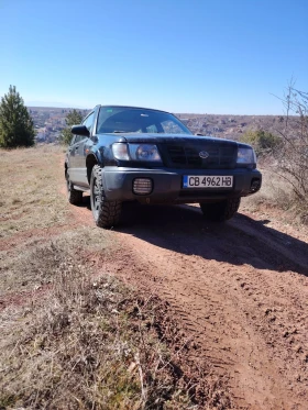 Subaru Forester 2.0, снимка 1