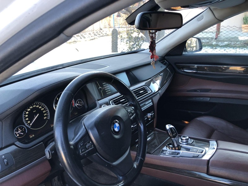 BMW 730 730d, снимка 13 - Автомобили и джипове - 46454466