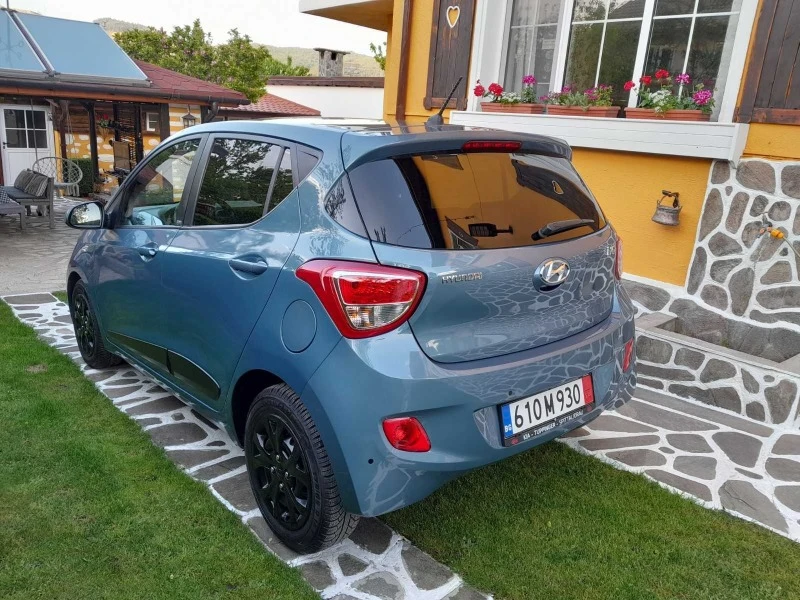 Hyundai I10 1.0i, снимка 4 - Автомобили и джипове - 47311339