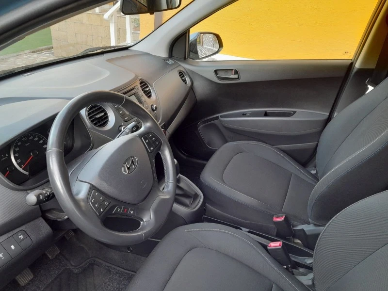 Hyundai I10 1.0i, снимка 5 - Автомобили и джипове - 47311339