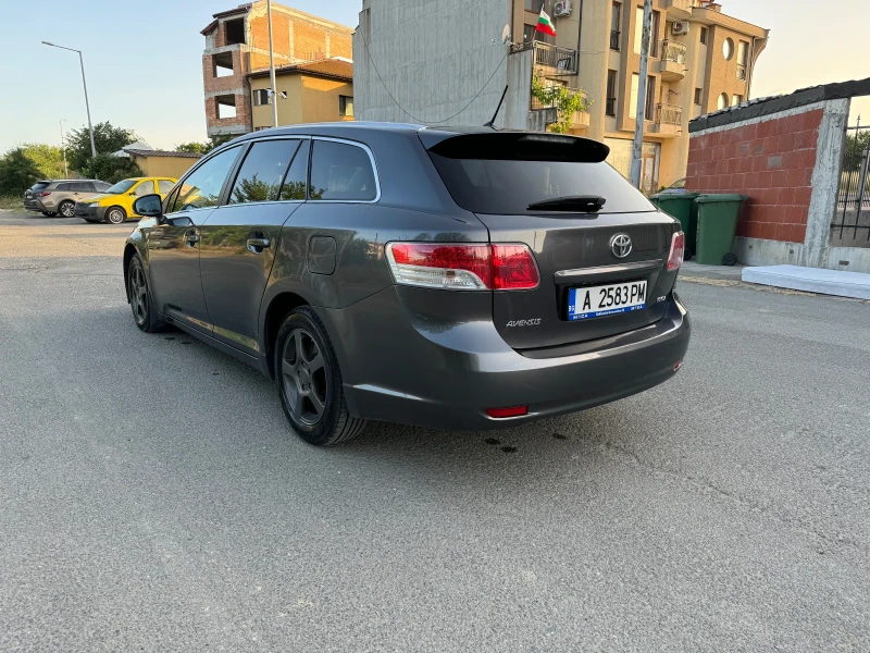 Toyota Avensis 2.0D4D, снимка 3 - Автомобили и джипове - 47563458