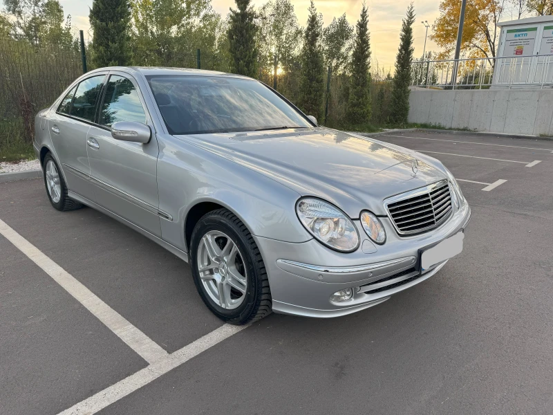 Mercedes-Benz E 320 4-Matic Avantgarde, снимка 1 - Автомобили и джипове - 49496926