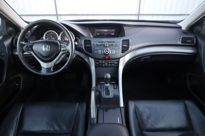 Honda Accord 2.4 i-VTEC aut. Executive КОЖА ПОДГРЕВ ПАМЕТ #iCar, снимка 10 - Автомобили и джипове - 48147025