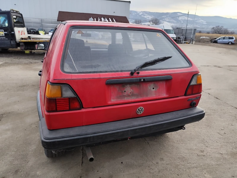 VW Golf 1.6, снимка 3 - Автомобили и джипове - 48754966