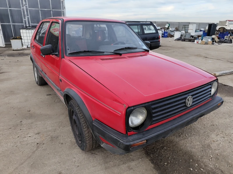 VW Golf 1.6, снимка 1 - Автомобили и джипове - 48754966