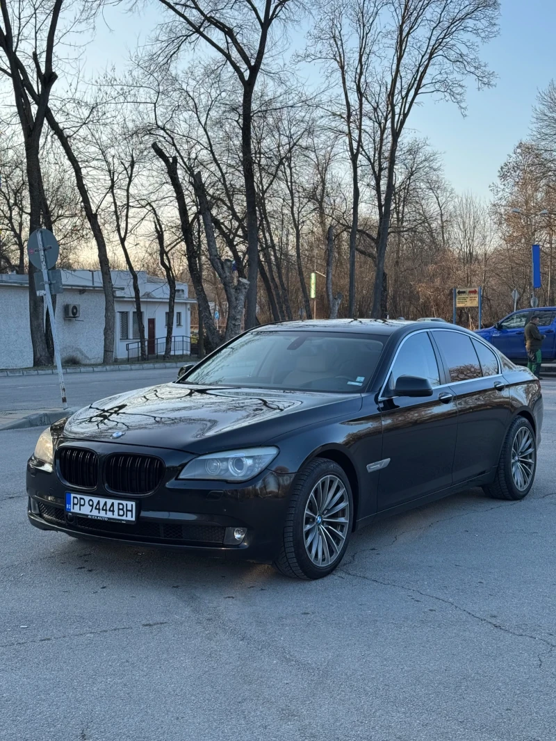 BMW 730 Дистроник Head-up Вакум и др ОБСЛУЖЕНА!!, снимка 11 - Автомобили и джипове - 49553386