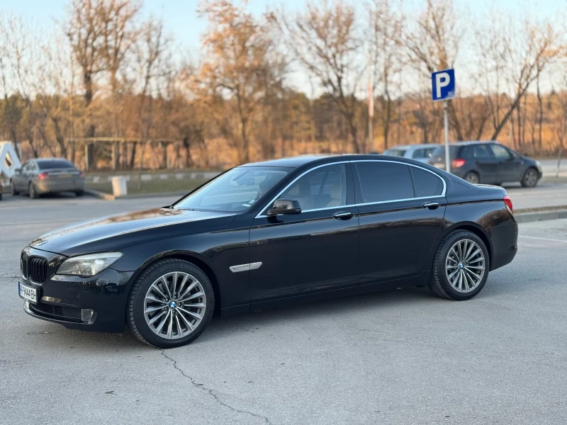 BMW 730 Дистроник Head-up Вакум и др ОБСЛУЖЕНА!!, снимка 3 - Автомобили и джипове - 49553386