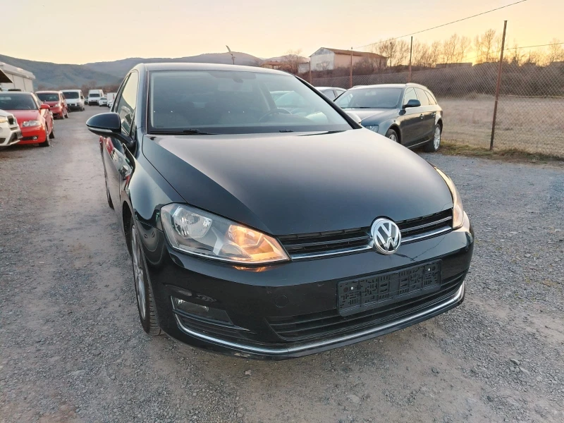 VW Golf, снимка 1 - Автомобили и джипове - 49437963