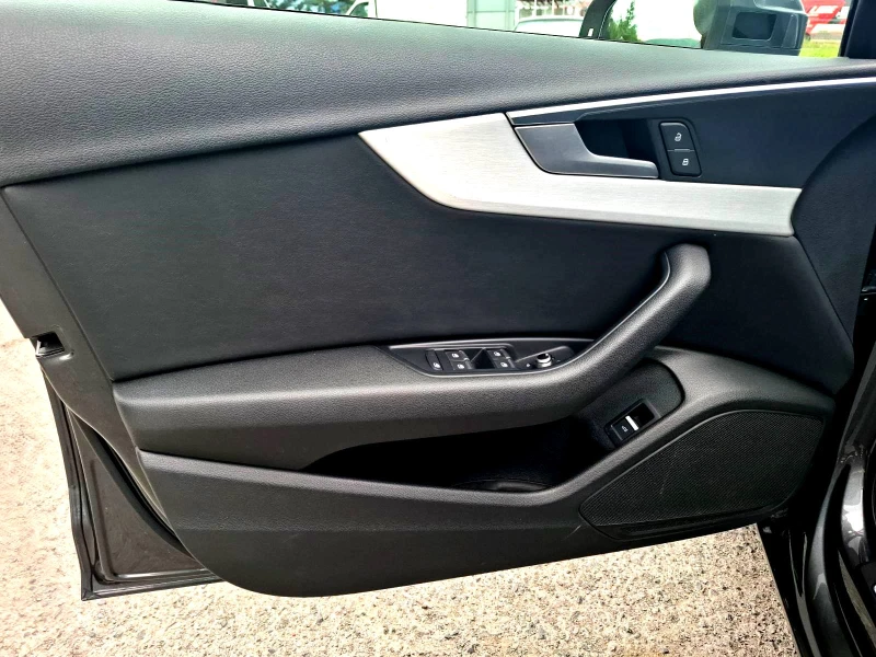 Audi A4 2, 0 TDi Quattro Sedan, снимка 10 - Автомобили и джипове - 50448680