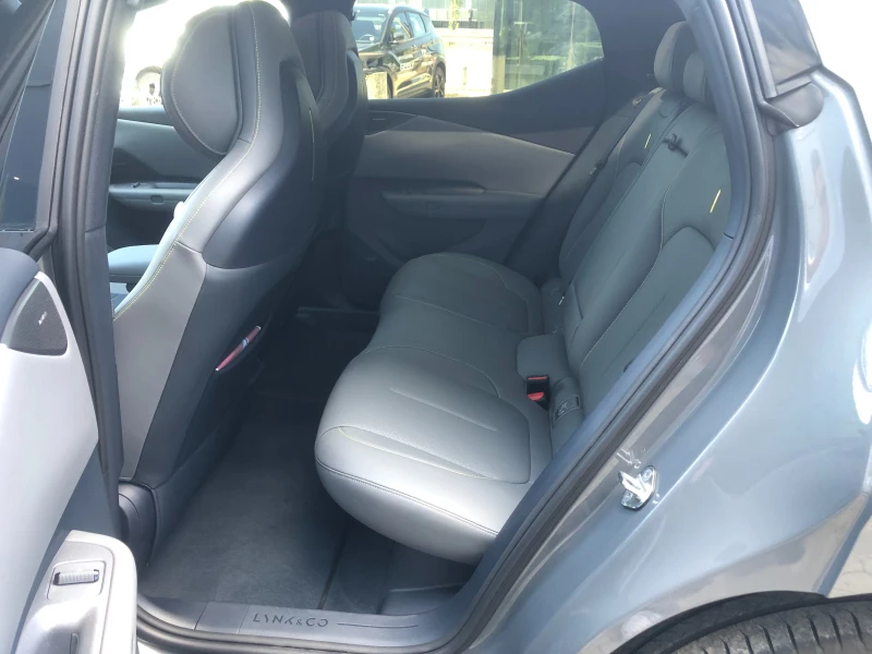 LynkCo 02 More, снимка 8 - Автомобили и джипове - 51753869