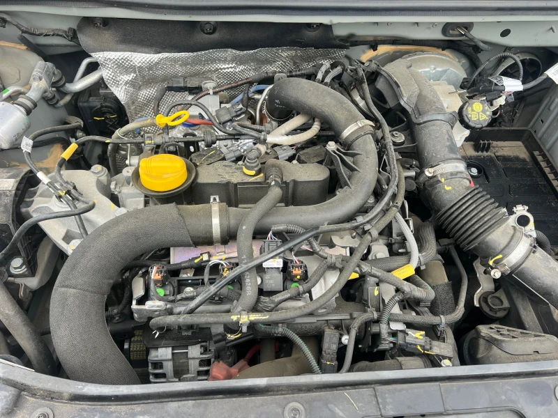 Dacia Sandero stepway 1.0Tce , снимка 11 - Автомобили и джипове - 52038811