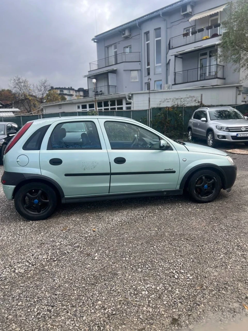Opel Corsa 1.7DI, снимка 4 - Автомобили и джипове - 52337329