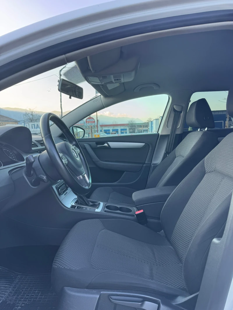VW Passat 2.0TDI-140ps, снимка 10 - Автомобили и джипове - 52774412