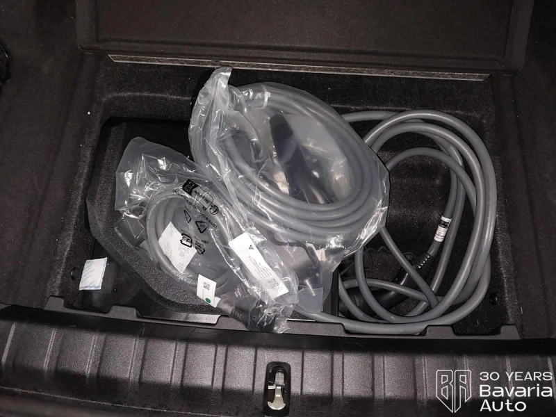 BMW i4 40 eDrive M Sport Paket, снимка 14 - Автомобили и джипове - 52834283