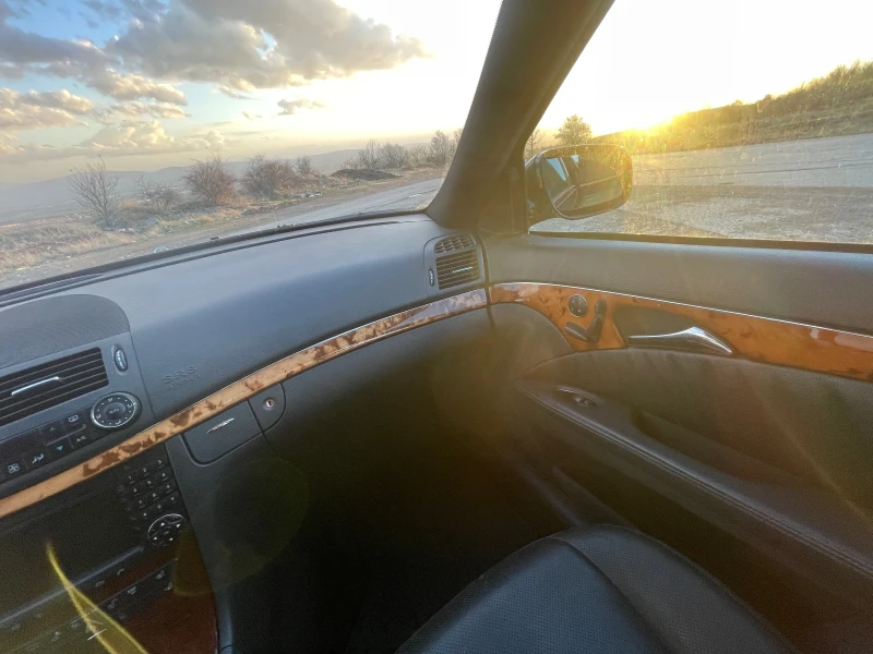 Mercedes-Benz E 320 4matic evo, снимка 6 - Автомобили и джипове - 53022998