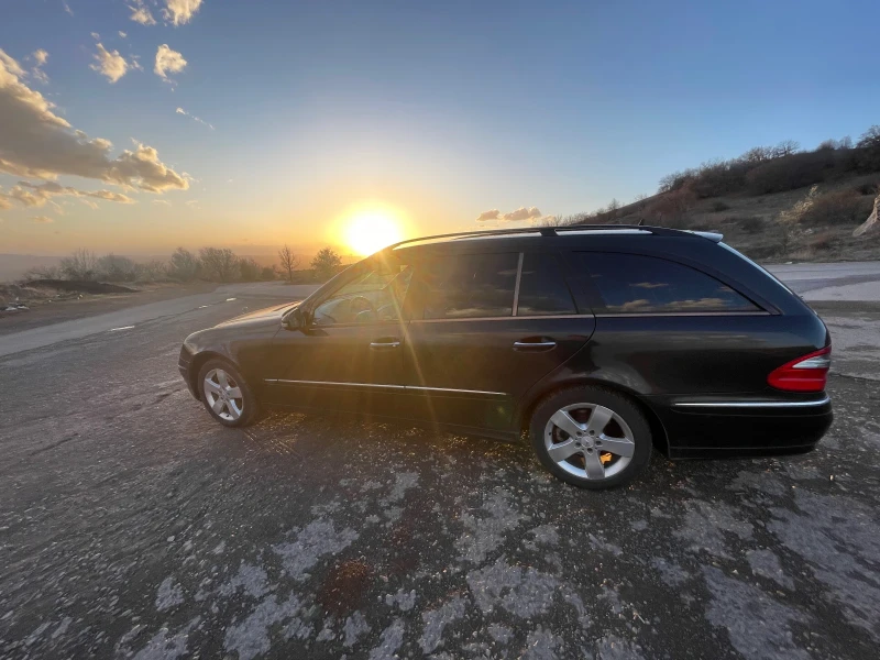 Mercedes-Benz E 320 4matic evo, снимка 9 - Автомобили и джипове - 53022998