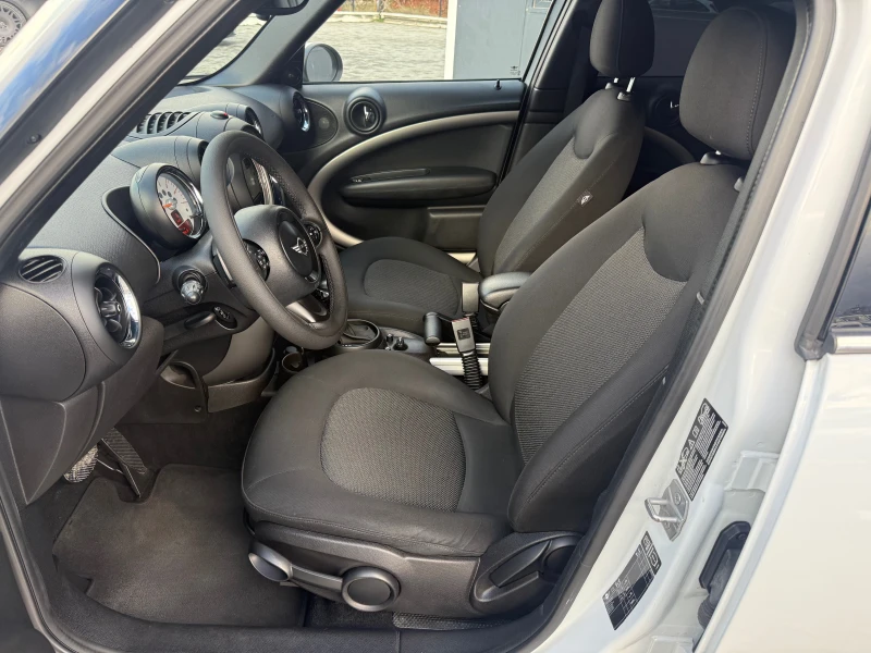 Mini Cooper 2.0 d ALL4 (4x4) Навигация Собствен лизинг !!!!, снимка 9 - Автомобили и джипове - 53298416