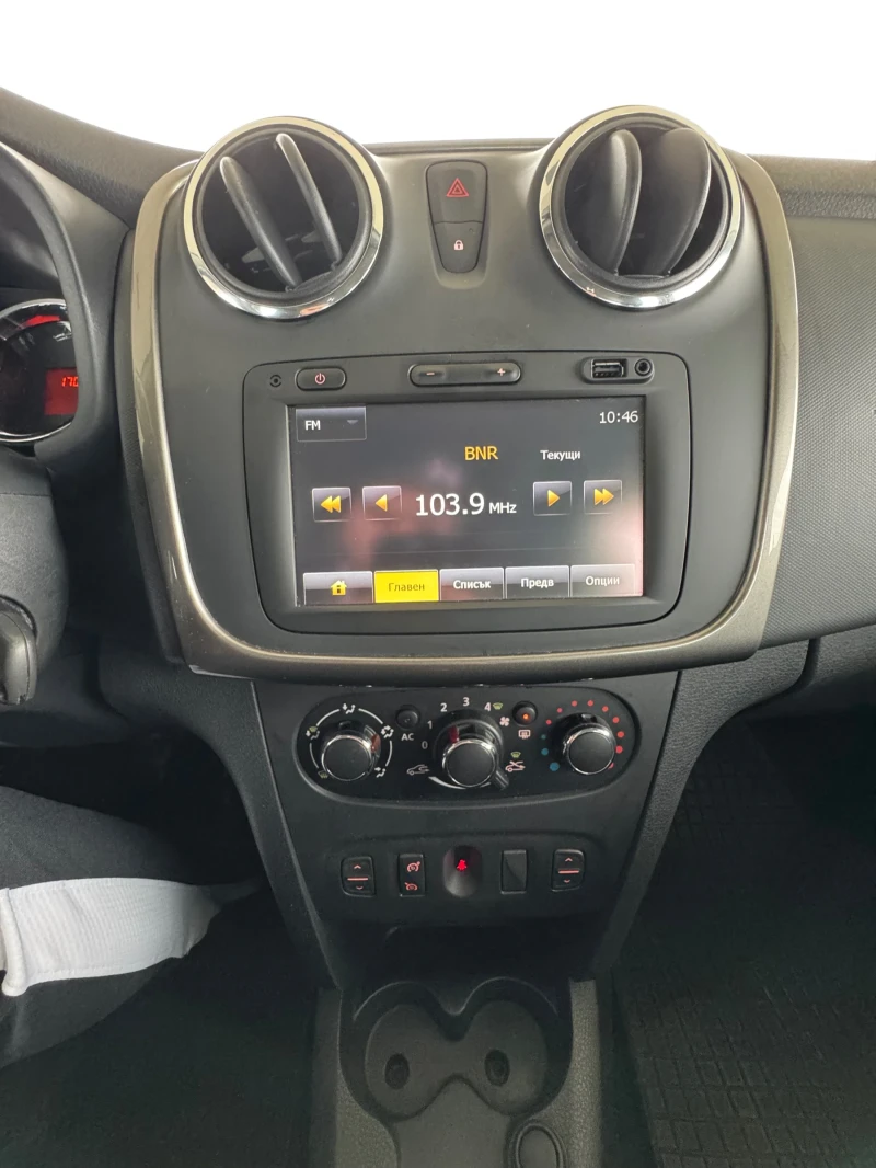 Dacia Logan 1.5dci, 170000км, снимка 10 - Автомобили и джипове - 53375512