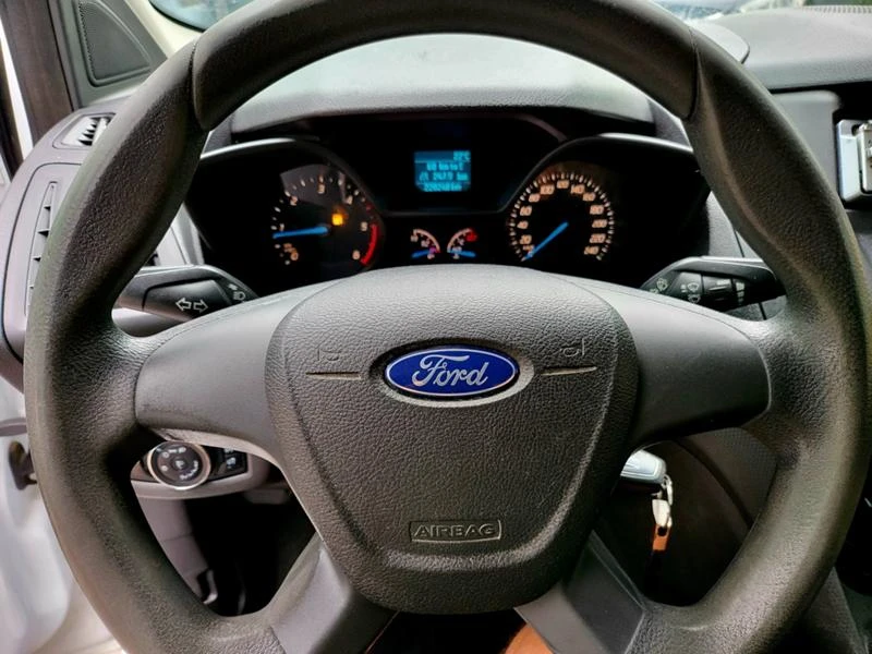 Ford Connect 1.6 d-ХЛАДИЛЕН, снимка 12 - Автомобили и джипове - 37005616