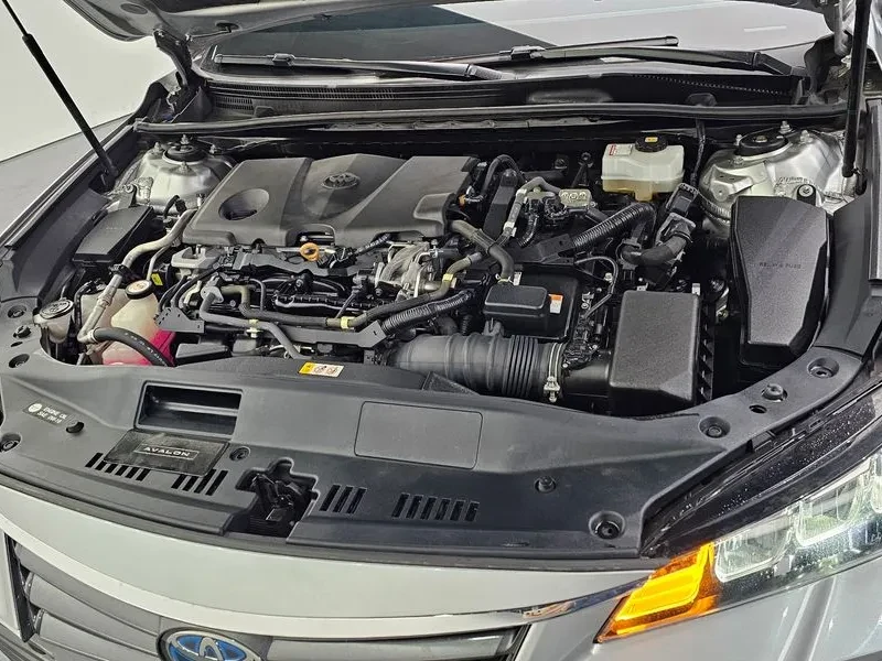 Toyota Avalon 5Th Generation 2.5 Hybrid, снимка 6 - Автомобили и джипове - 56560482