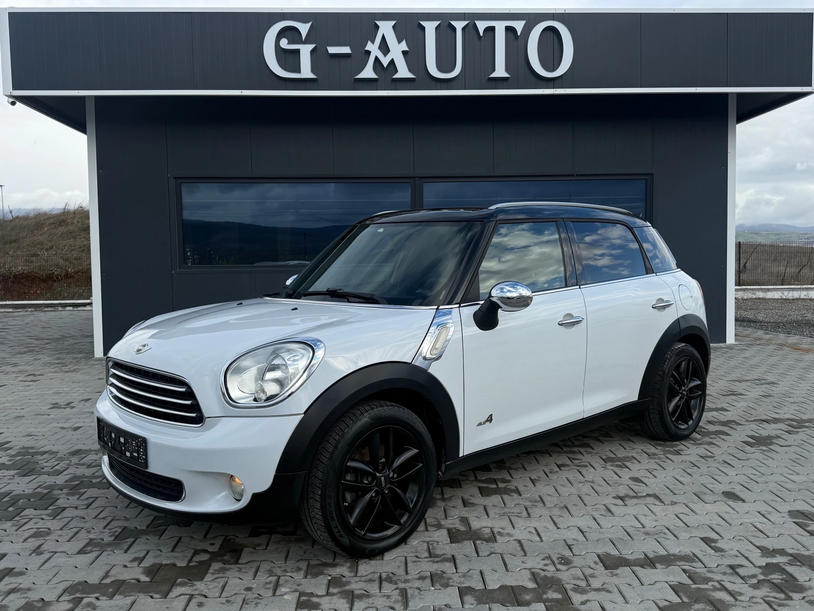 Mini Cooper 2.0 d ALL4 (4x4) Навигация Собствен лизинг !!!!, снимка 1