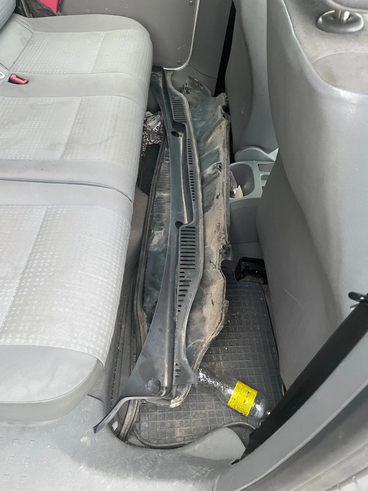 VW Caddy 1.9tdi BLS пътнически | Mobile.bg — изображение 15